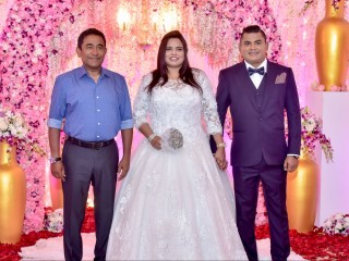 މެމްބަރު ޝާދު އާއި މިނިސްޓަރު އިރުތިޝާމްގެ ކައިވެނި ހަފްލާގައި ރައީސް ޔާމީން ބައިވެރިވެވަޑައިގެން