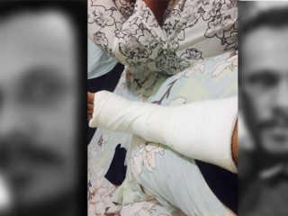 ފޭރިގަތް ފޯނު އަތުލުމަށް ދިޔުމުން ސައިކަލުން ޖައްސައި ފައި ބިންދާލައިފި