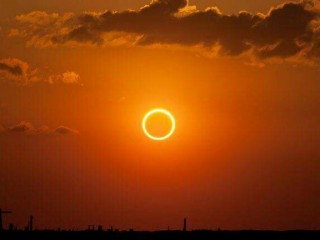 މާދަމާ "ރިންގް އޮފް ފަޔާ" އިރުކޭތަ ހިފާނެ:ނާސާ