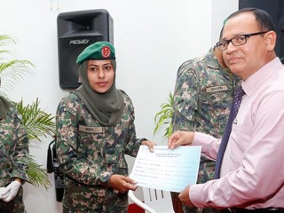 ސިފައިންނަށް ވޯޓު ނުލެވޭގޮތް ހެދުމަށް ޤާނޫނަށް އިސްލާހު ހުށަހަޅާނަން: ޑިފެންސް މިނިސްޓަރ