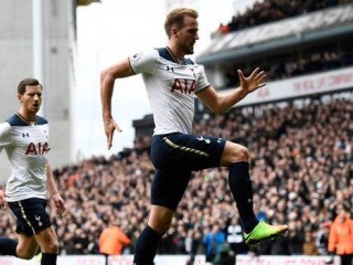 ކޭންގެ ހެޓްރިކާއެކު ޓޮޓެންހަމް ޓޭބަލްގެ ދެވަނައަށް