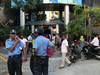 ފަސް ގަޑިއިރަށް ފަހު ކަރަންޓް ދީފި