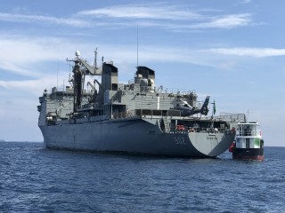 ސައުދީ އަރަބިއްޔާގެ އަސްކަރީ މަނަވަރެއް މާލެ ކައިރީ!