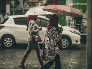 ވިއްސާރަ ދުވަހެއްގައި މާލޭ މަގުމަތި