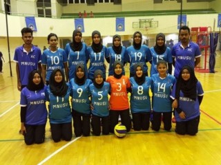 ކޮލެޖު ޔުނިވާސިޓީ ވޮލީ މުބާރާތް: އެމްއެންޔޫ އިން ތަށި ދިފާއުކޮށްފި