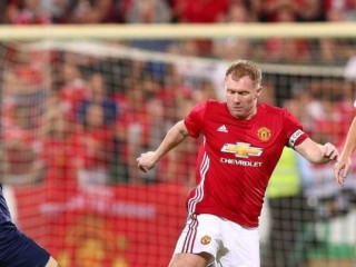 އޮސްޓްރެލީއާގެ ތަރިންގެ ޓީމަކުން ޔުނައިޓެޑްގެ މައްޗަށް ކުރި ހޯދައިފި