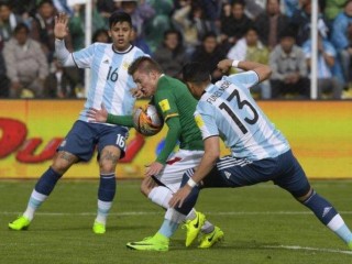 ބޮލީވިއާ އަތުން ބަލިވެ އާޖެންޓީނާއަށް ގޮންޖެހުންތަކެއް