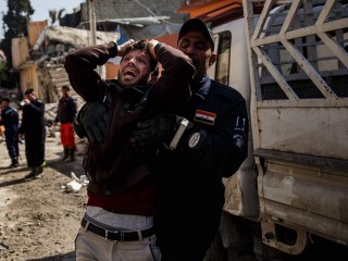 މޫސަލްގައި ގިނަ އަދަދެއްގެ އާއްމުން މަރުވި ހަމަލާގައި ކޯލިޝަންގެ ދައުރެއް އޮވެދާނެ:އެމެރިކާގެ ކޮމާންޑަރ