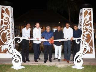 ޖުމައިރާގެ ރޯޔަލް ރެޒިޑެންޓް ނައިބު ރައީސް ހުޅުވައި ދެއްވައިފި