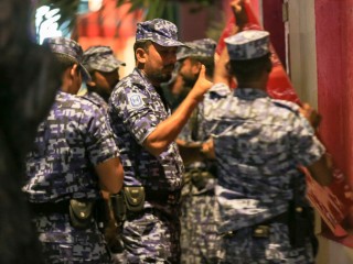 އެސްއޯ ފުލުހުން މުޒާހަރާއެއް ކޮންޓްރޯލްކުރަމުންދަނީ