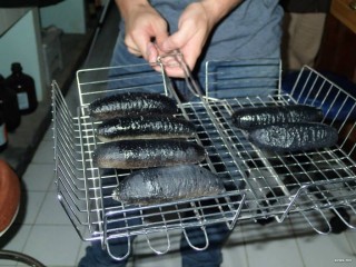 ހުއިފި ލަނޑާ އާލާ ކުރުމަށް އިސްދޫ މީހުންނަށް ލޯނު ދޫކުރަނީ