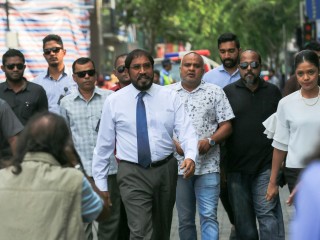 ޤާސިމް ބޮލުގައި އެޅުވުމަށް ދެބަޑި ބާއްވަން އުޅޭކަމުގެ މައުލޫމާތު ލިބިއްޖެ: ވަކީލުން