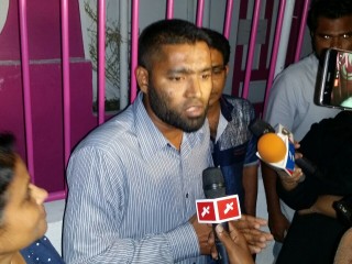 މާލެ ސިޓީ ކައުންސިލް މެމްބަރު މަމްނޫން ރައީސް މައުމޫން ފެކްޝަނާ ގުޅިވަޑައިގަންނަވައިފި