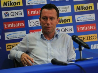 ޔޫވީ މެޗު ލަސްކޮށް ނުދިނުމުން މާޒިޔާ ކޯޗު ރުޅިދަވެއްޖެ 