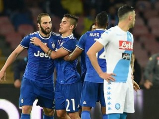 ނަޕޯލީގެ ސަޕޯޓަރުން ނަފްރަތު ކުރަން އިތުރު ސަބަބެއް ހިގައިން ދައްކާލަދީފި