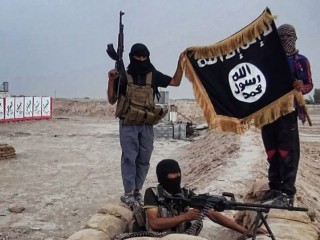 އައިސިސް އިން ސީރިޔާގައި 33 މީހުން ގަތުލުކޮށްފި