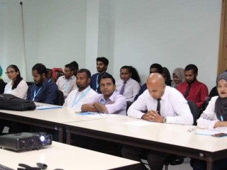 ޓިވެޓުން ހިންގާ ކޯސްތަކުގެ ފެންވަރު ރަގަޅު ކުރުމުގެ މަސައްކަތް ފަށައިފި