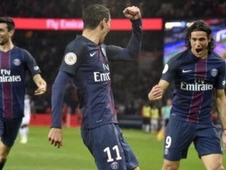 ކަވާނީ ދެލަނޑާއެކު މޮޅުވެ، ޕީއެސްޖީ މޮނާކޯއާ 3 ޕޮއިންޓް ގާތަށް ޖެހިލައިފި