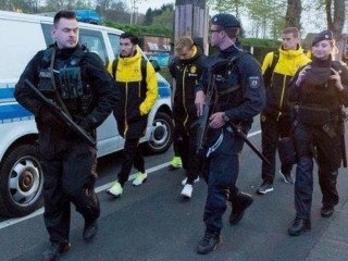 ފަސްކުރި ޑޯޓްމަންޑު މޮނާކޯ މެޗު މިރޭ!