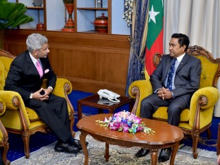 އިންޑިއާ: ނަމުން ބޮޑުބޭބެ، ކަމުން ދޮންދަރި!