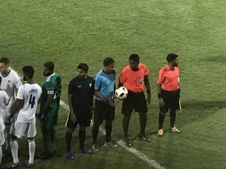 ހަތަރު ރެފްރީން ހަތަރު ކުލައިގެ ޔުނީފޯމުގަ ނުކުމެގެން މިކަމެއް ރަނގަޅެއް ނުކުރެވޭނެ: ނިޒާމްބެ