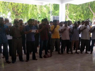 ސަރުކާރުގެ އަނިޔާވެރިކަން ނިމުމަކަށް އައުން އެދި ގިނަ ބަޔަކު ދުއާކޮށްފި 