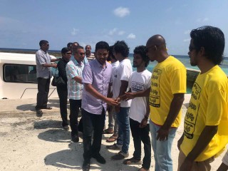 ގާދިއްފުށިން އެމްޑީޕީއަށް ހޫނު މަރުހަބާއެއް ކިޔައިފި