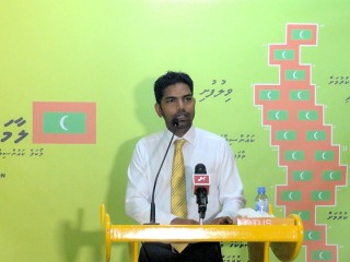 ވަޒީފާ ދީގެން އެމްޑީޕީ ކެނޑިޑޭޓުންގެ ނަން އަނބުރާ ގެންދޭތޯ މަސައްކަތްކުރި: ޝިފާޒް