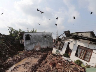 ލަންކާގެ ކުނިގޮނޑެއްގެ ކުނިތައް ފައިބައިގަނެ މަރުވި މީހުންގެ އަދަދު 26 އަށް އަރައިފި