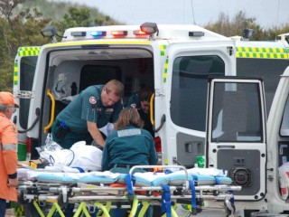 އޮސްޓްރޭލިއާގައި މިޔަރު ހަމަލާއެއްގައި އަންހެންކުއްޖަކު މަރުވެއްޖެ