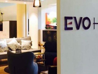 އީވޯގެ ސެލްފީ ޕްރޮމޯޝަނާ އެކު 40,000ރ.ގެ ގިފްޓް ވައުޗަރެއް