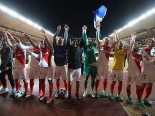 ޗެމްޕިއަންސް ލީގު: ޑޯޓްމަންޑް ކަޓުވާލާ 13 އަހަރަށްފަހު މޮނާކޯ ސެމީއަށް