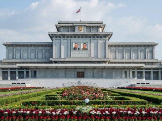 އުތުރު ކޮރެއާއިން ހައްޔަރު ކުރި އެމެރިކާ މީހާގެ ނަން ހާމަކޮށްފި