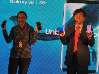 Dhiraagu launches Samsung S8, S8+