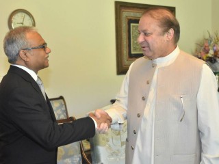 FM Asim calls on PM Nawaz Sharif to strengthen ties between both countries