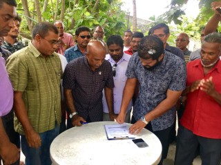 ފެންފުށީ ކައުންސިލްގެ ނައިބު ރައީސް ޕީޕީއެމް ދޫކޮށް ޖޭޕީއަށް ސޮއިކޮށްފި