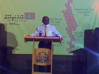 މިހާރު ހުންނެވީ ބާކީވެފައިވާ، ލީޑަރަކަށް ވެސް ނުވާ ބޭފުޅެއް: ޝާހިދު 