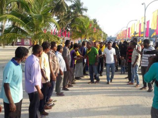 މަޑިފުށިން އެމްޑީޕީ ޓީމަށް ހޫނު މަރުހަބާއެއް ކިޔައިފި