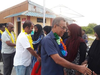 އެމްޑީޕީގެ ޓީމު ބުރުނީ އަދި ވިލިފުށީގެ ރައްޔިތުންނާއި ބައްދަލުކޮށްފި