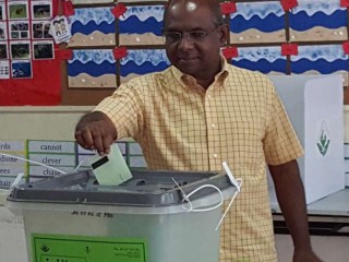 ލޯކަލް ކައުންސިލް އިންތިޚާބުގައި ޝާހިދު ވޯޓުލައްވަނީ