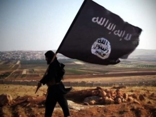 Individual arrested for Islamic State flag raising