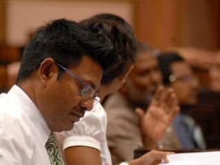 ކުޑަކަމުދާތަކެތި ނުދިން ކަމަށް ބުނެ ހާމިދުގެ މައްޗަށް ކުރި ދައުވާގެ ޝަރީއަތް ފަށަނީ