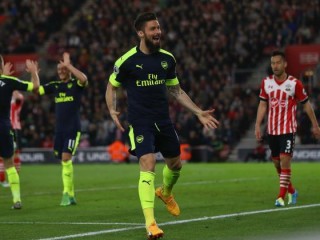 ސައުތުހެމްޓަން ކޮޅަށް ލަނޑުޖެހުމަށްފަހު ޖިރޫޑް އުފާ ފާޅުކުރަނީ