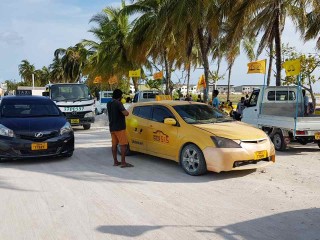 އިންތިޚާބުގައި އެމްޑީޕީއަށް ލިބުނު ކާމިޔާބީ ފާހަގަކޮށް ކުޅުދުއްފުށީގައި ވެހިކަލް ބުރެއް ބާއްވައިފި