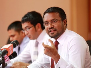 ކުރީގެ ޕީޖީ މުހުތާޒް ނޫސްވެރިންގެ ބައްދަލުވުމެއްގައި