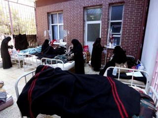 ކޮލެރާ ފެތުރުމާ ގުޅިގެން ޔަމަނުގައި ކުއްލި ހާލަތު އިއުލާނުކޮށްފި