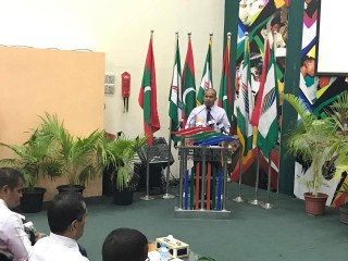 ފެނަކައިގެ އެމްޑީ އަހުމަދު ޝަރީފް