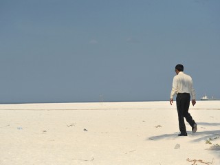 އެލެކްސް އަކީ ކާކު؟ ނަޝީދުތަ؟