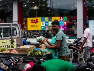 ފިހާރަތައް 24 ގަޑިއިރު ހުޅުވާ ގޮތަށް ބަދަލު ކުރާނީ ރައްޔިތުންނަށް ފަސޭހަވާ ގޮތަށް: އިކޮނިމިކް މިނިސްޓްރީ