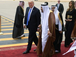 ސައުދީ ޝާހީ ގަނޑުވަރަކަށް ދޭން އުޅުނު ހަމަލާއެއް ނާކާމިޔާބު ކޮށްލައިފި 